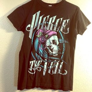 Pierce the veil T-shirt